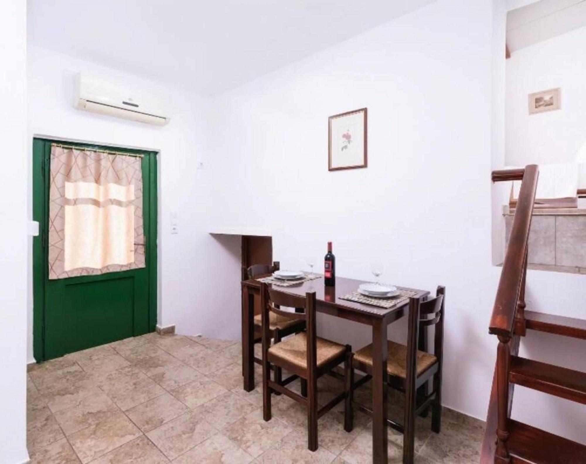 Apartment Panagiotis Kamilárion Exterior foto